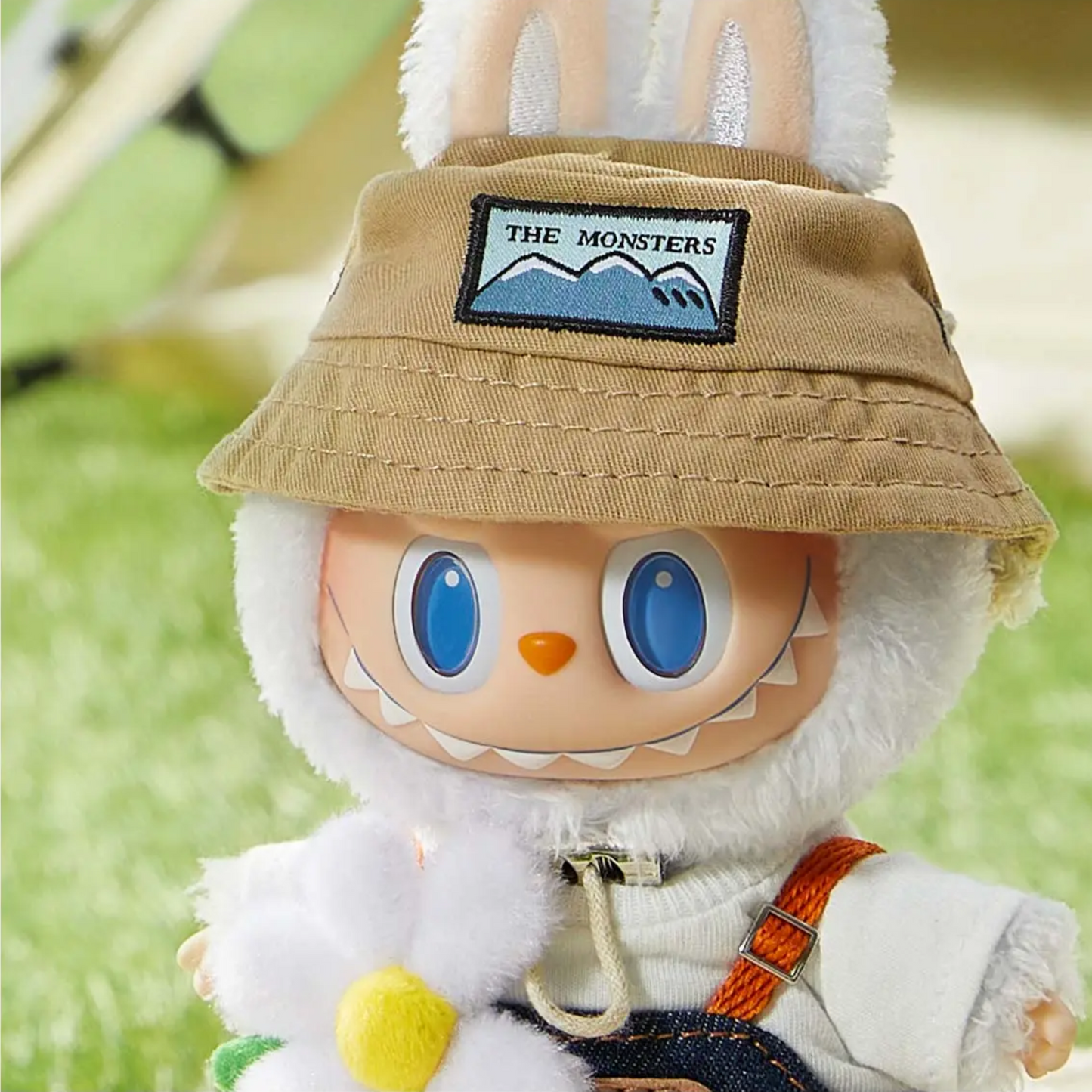 Labubu The Monsters – Fall in Wild | Zawieszka 17 cm