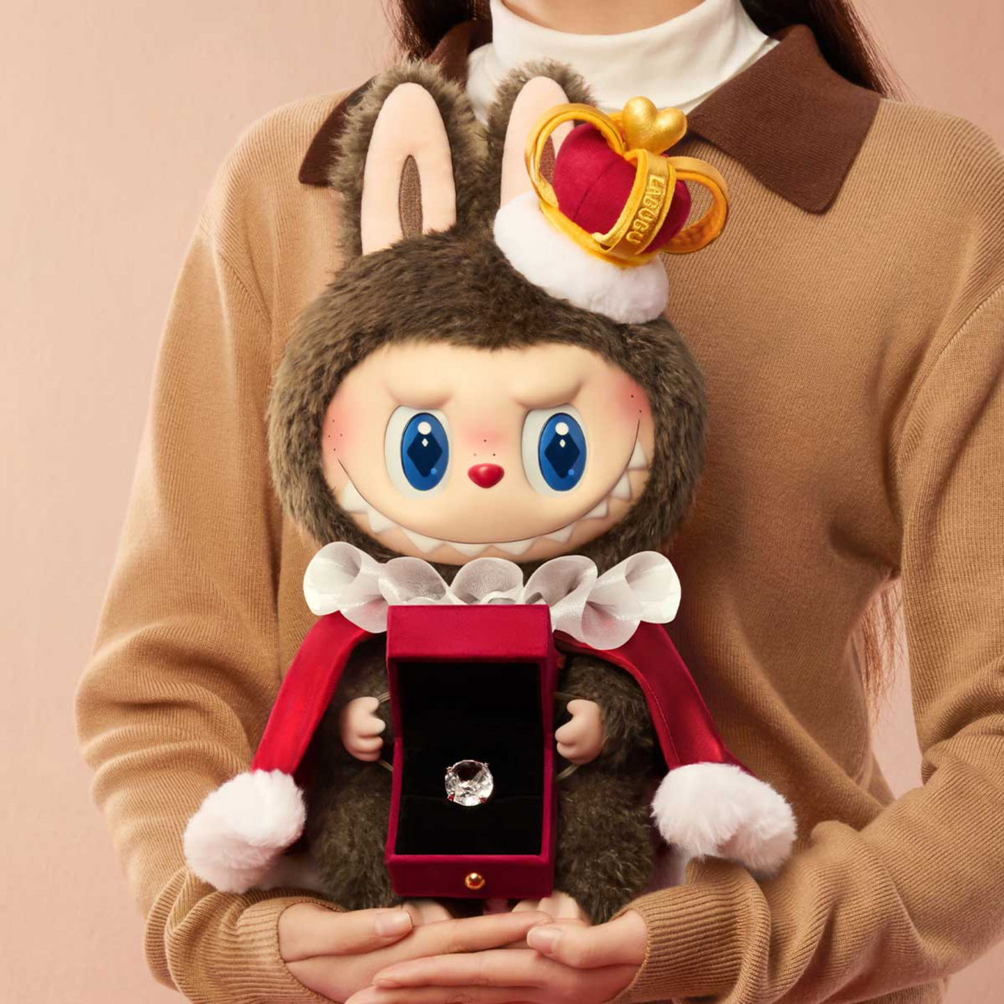 Labubu The Monsters – Let's Checkmate Doll | Pluszowa figurka 37 cm