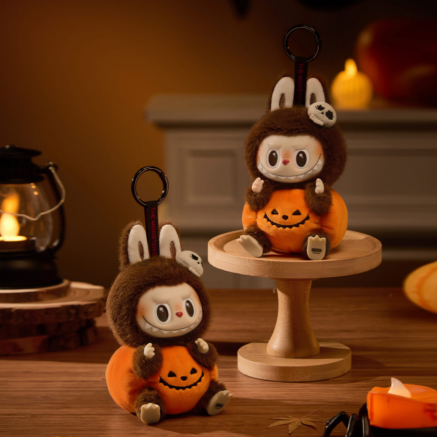 Labubu The Monsters – Halloween Pumpkin | Zawieszka 15 cm