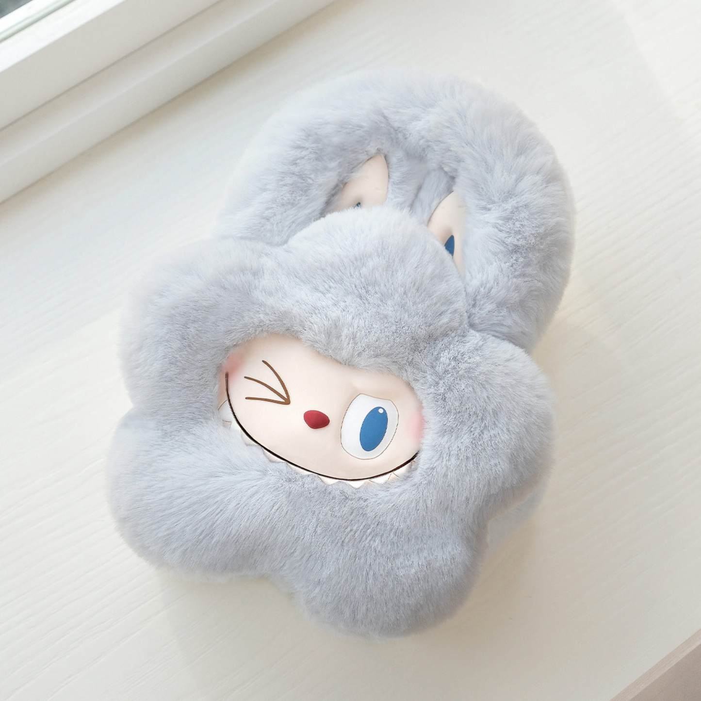 Labubu "The Monsters" Classic Plush Flower Bag – puszysta torba na akcesoria
